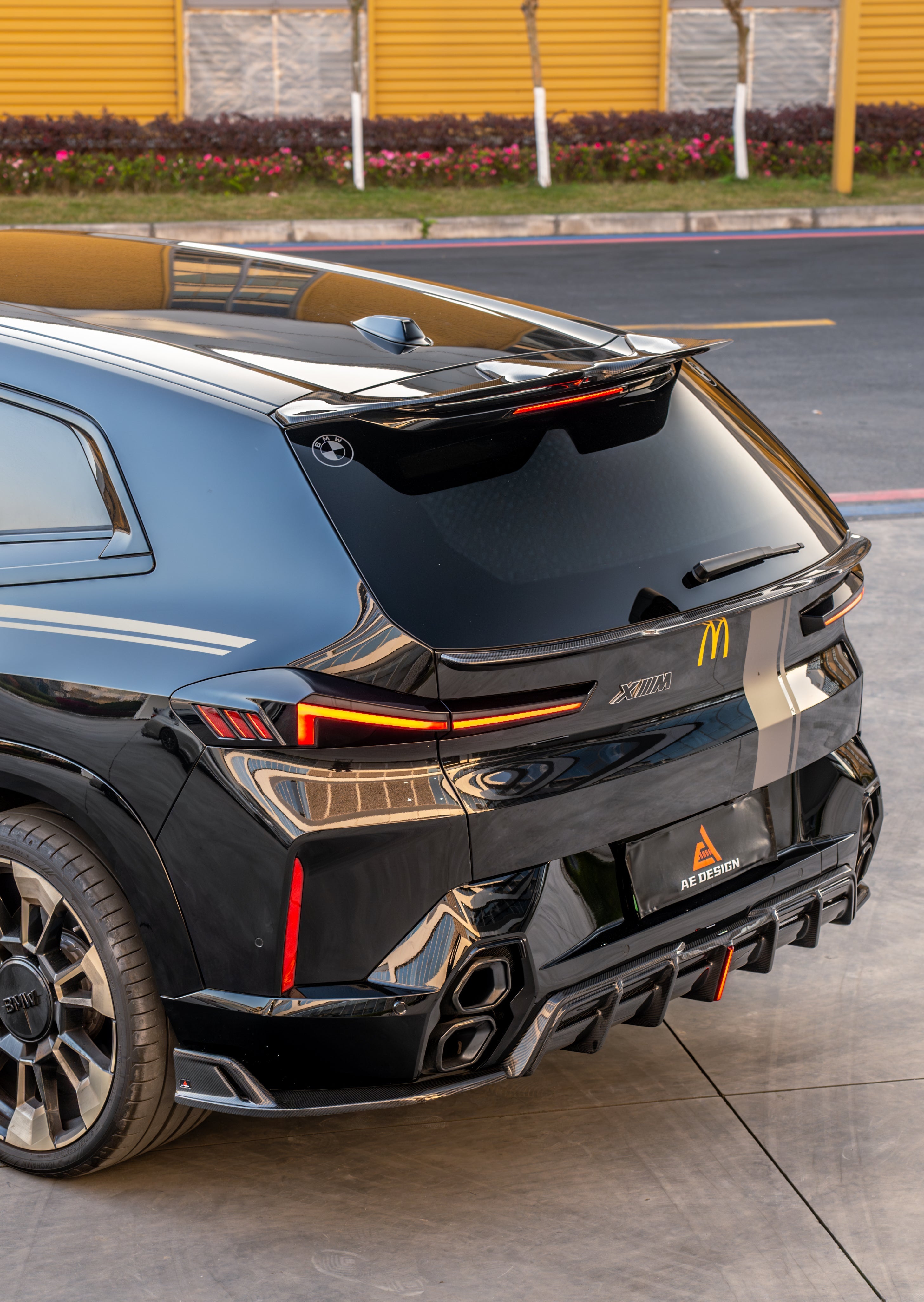 BMW XM / XM Label Red G09 2023-ON with Aftermarket Parts - AE Rear Roof Spoiler Carbon Fiber from ArmorExtend