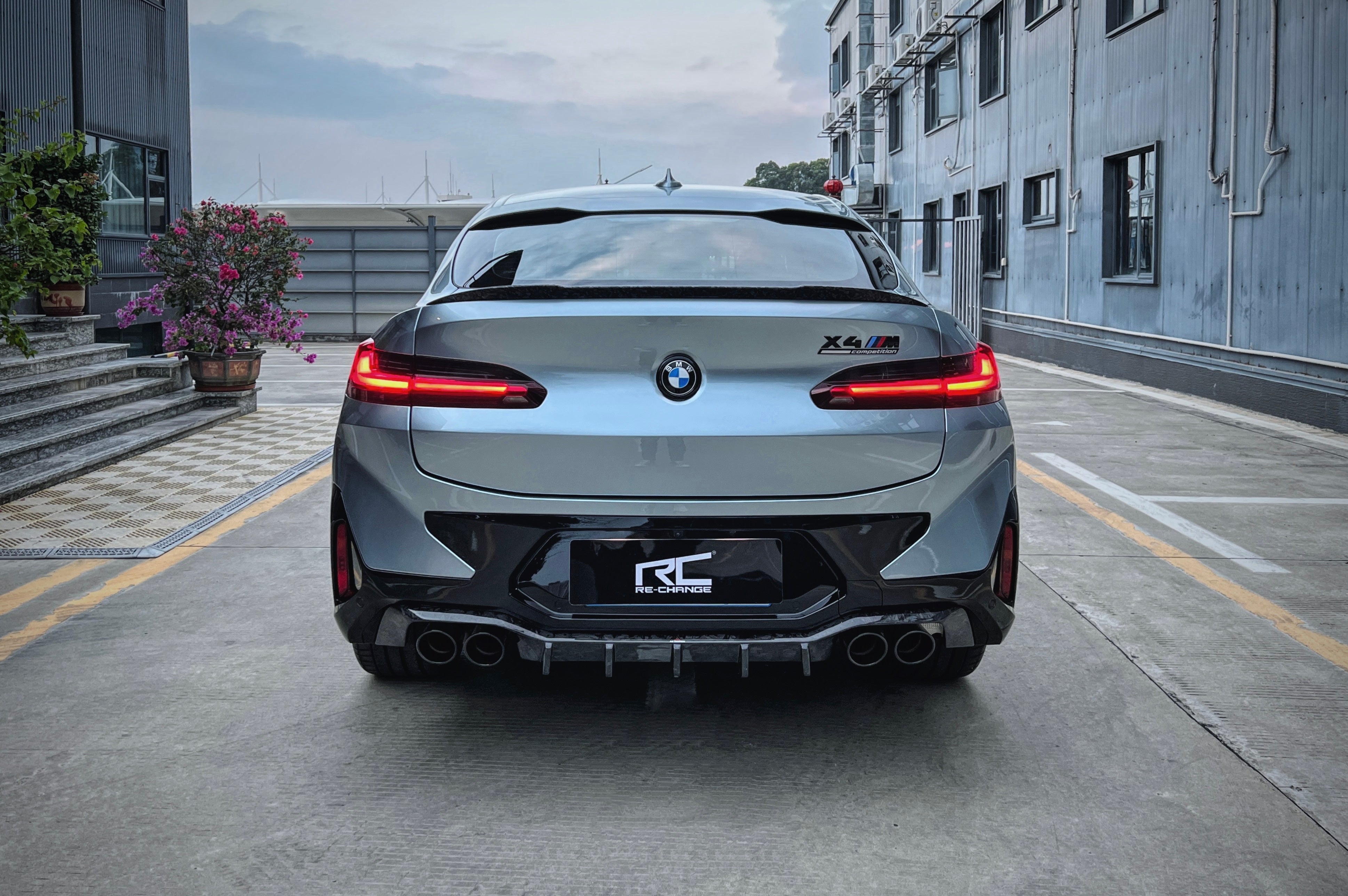BMW G02 X4 F98 X4M Carbon Fiber Trunk Spoiler