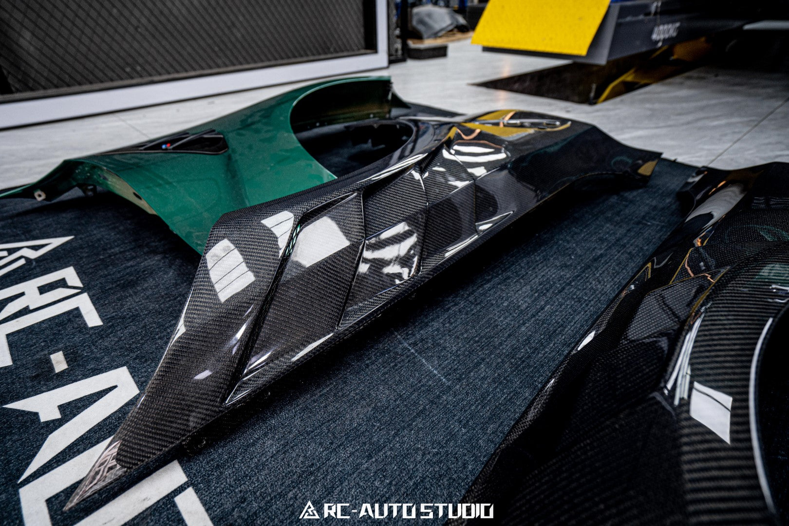 Armorextend AE Design Carbon Fiber Fenders for BMW G80 G82 G83 M3 M4 2021-ON
